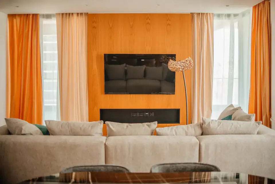 Penthouse — 3