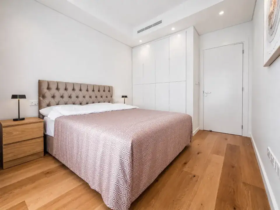 Penthouse — 20