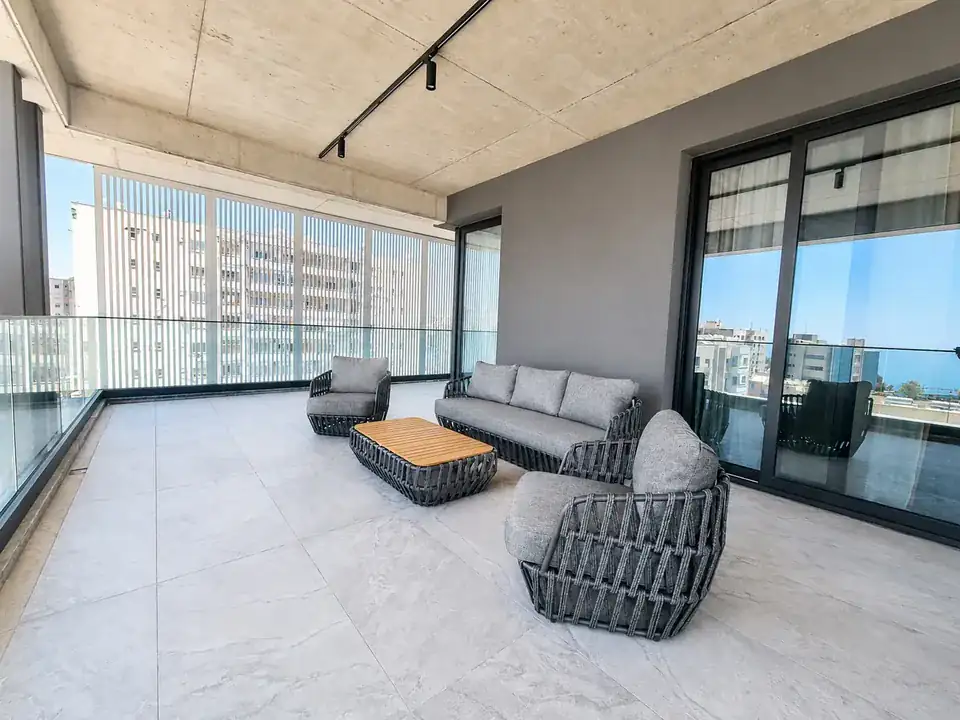 Penthouse — 5
