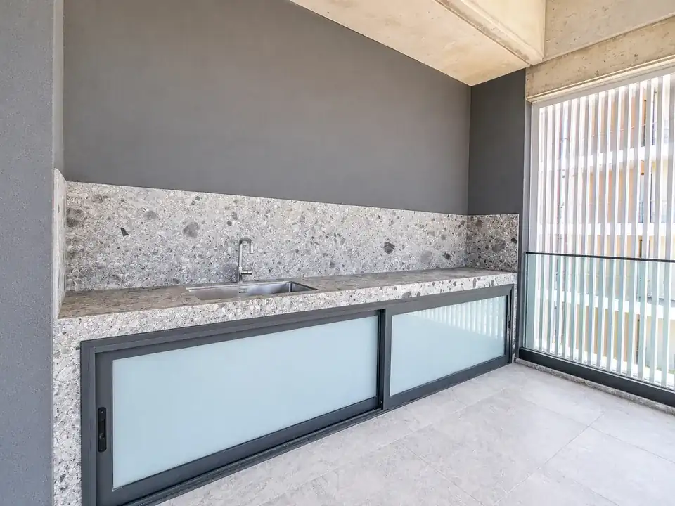 Penthouse — 7